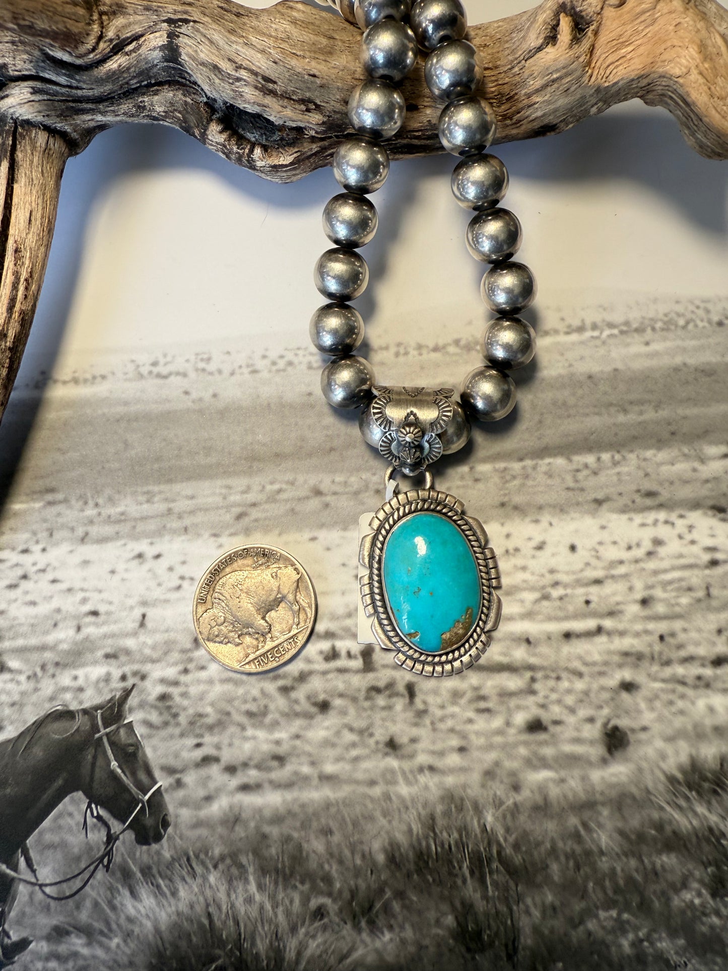 The Lariat Pendant