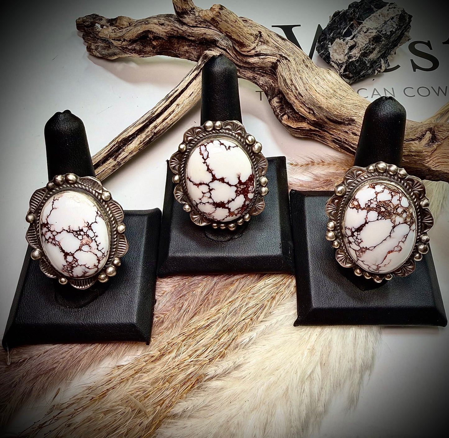 Donovan Nez Large Wild Horse ADJ Ring