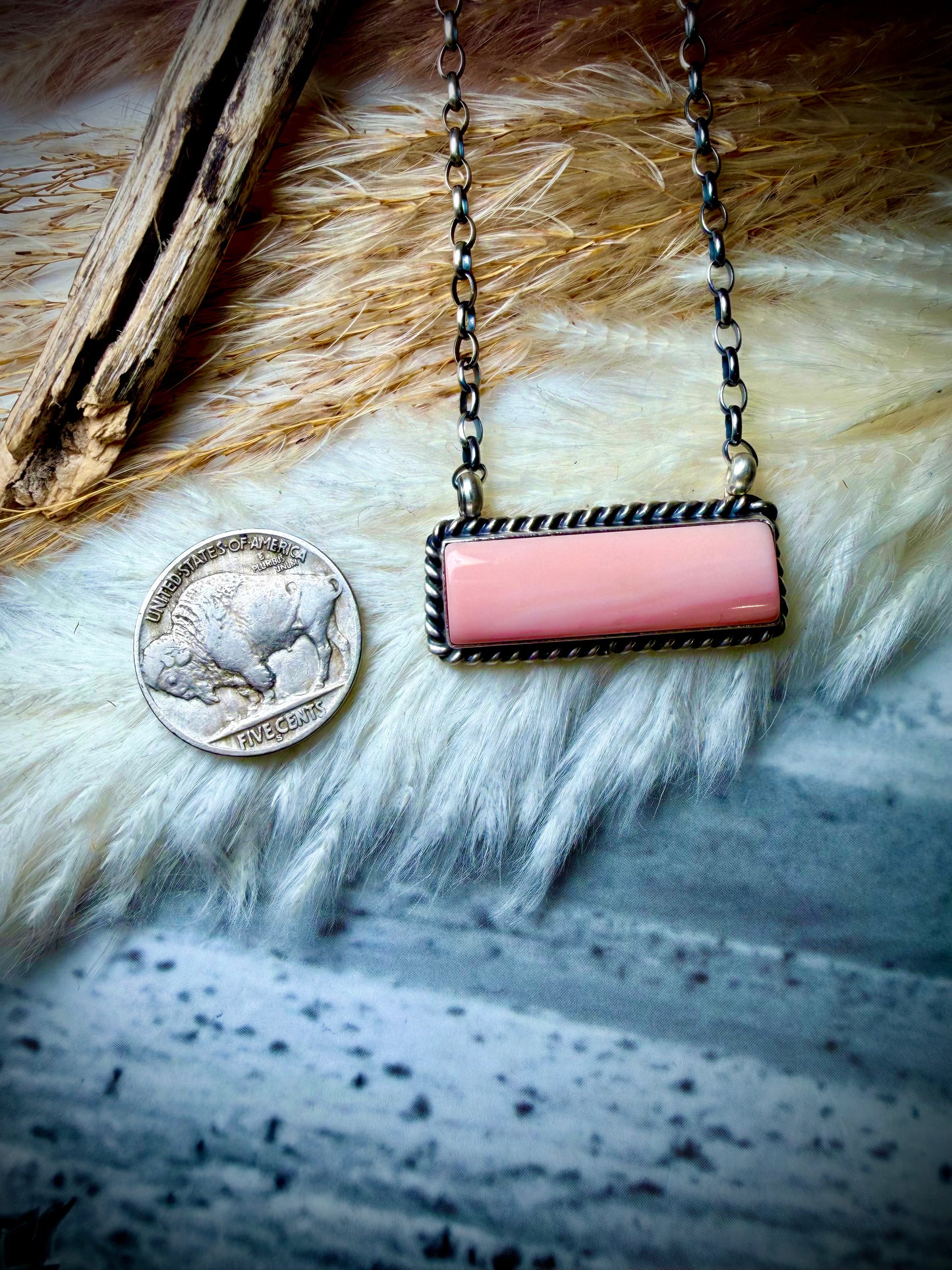 Johnny Dixon Pink Conch Bar Necklace