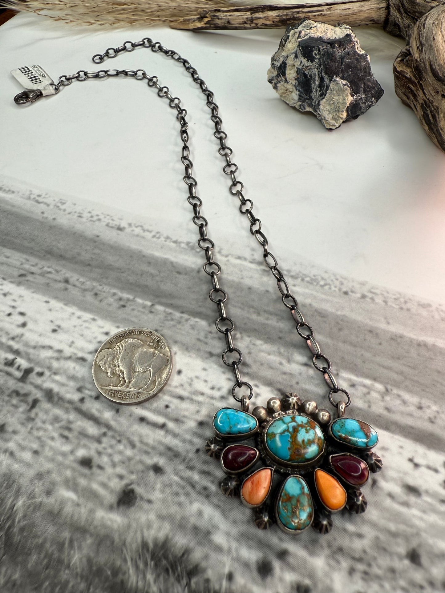 Gorgeous Go-Go Necklace