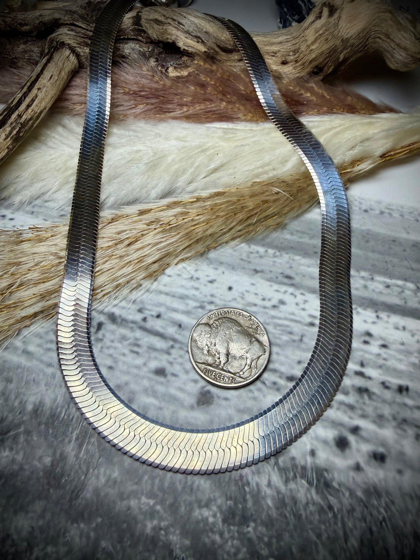 16" 9mm Herringbone Necklace