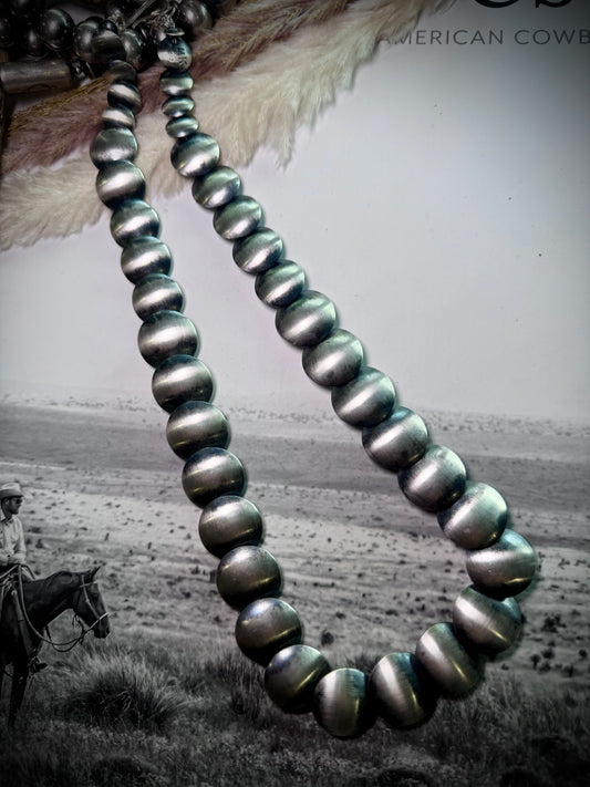 24" Marietta Kellywood Graduated Pillow Bead Necklace
