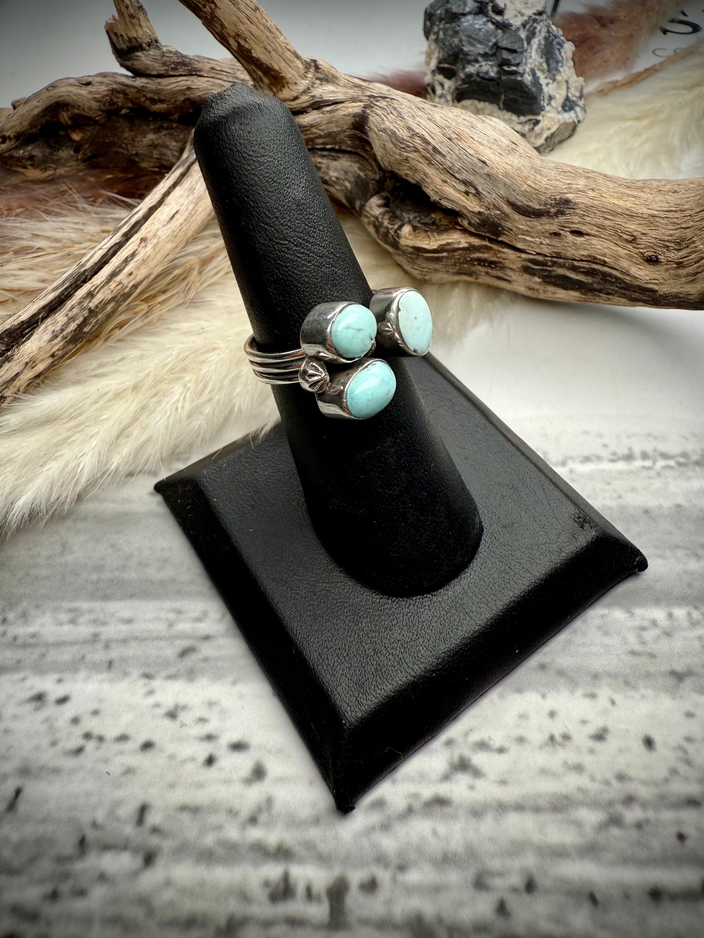 Three Stone Dry Creek Ring