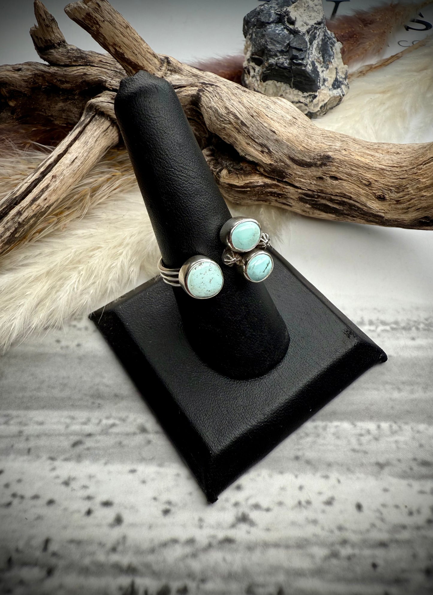 Three Stone Dry Creek Ring