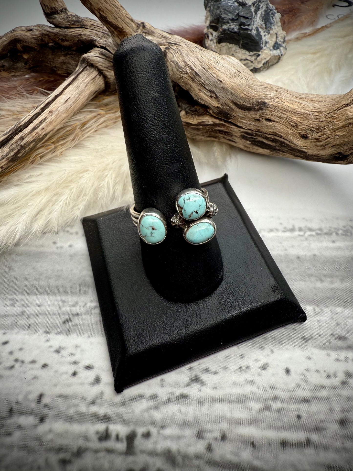 Three Stone Dry Creek Ring