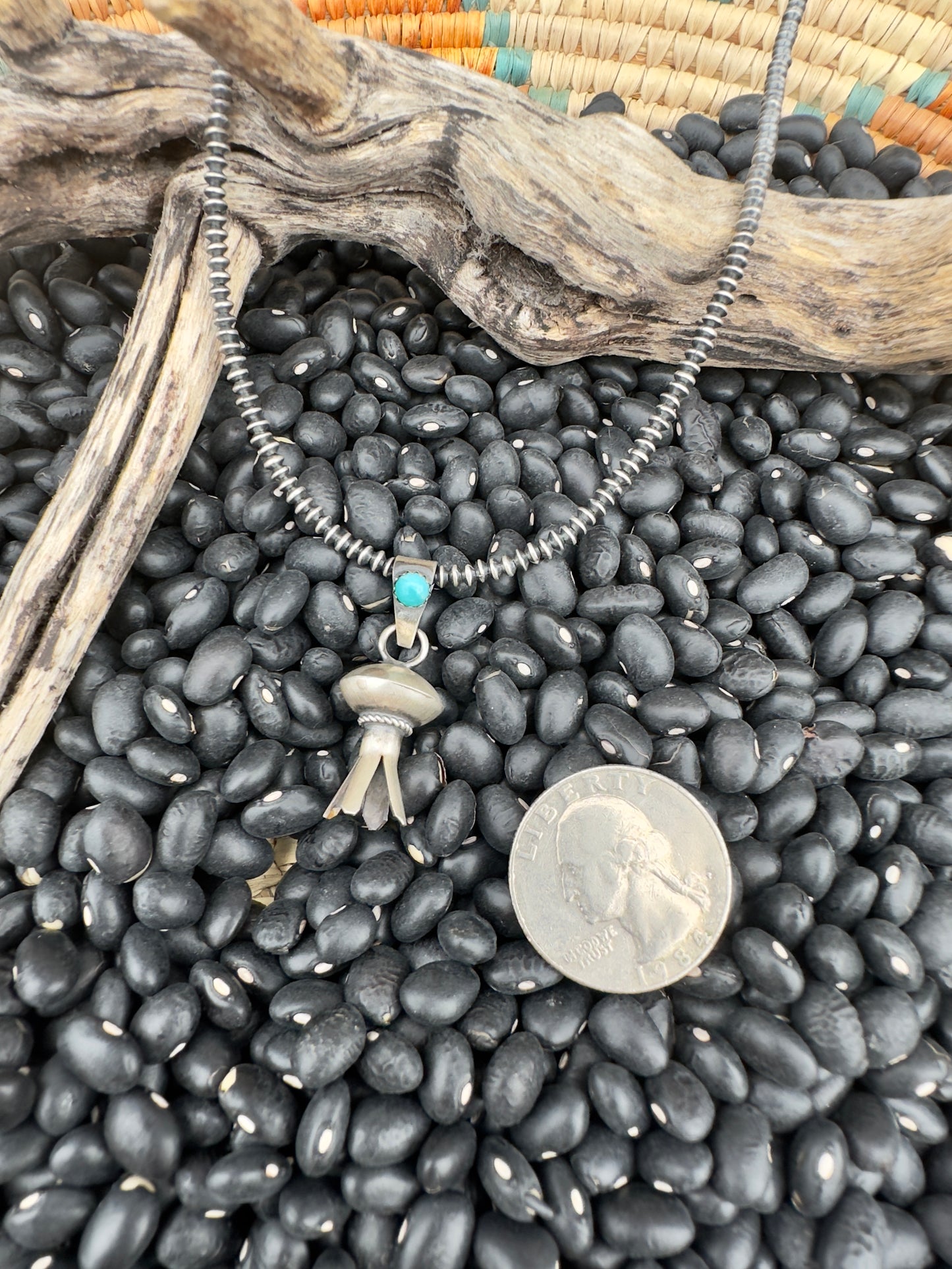 18" 3mm Saucer Pearl with blossom pendant