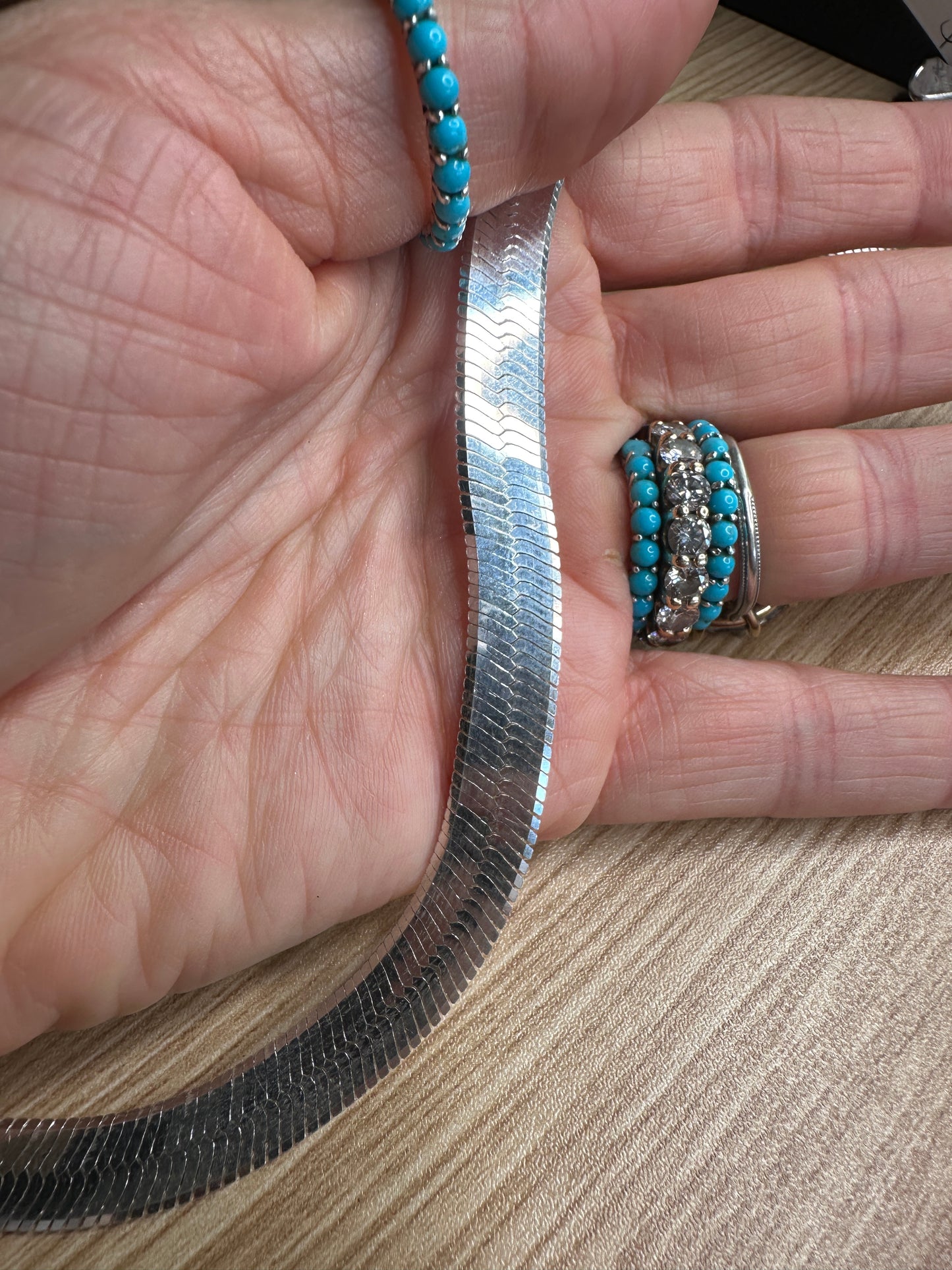 16" 9mm Herringbone Necklace