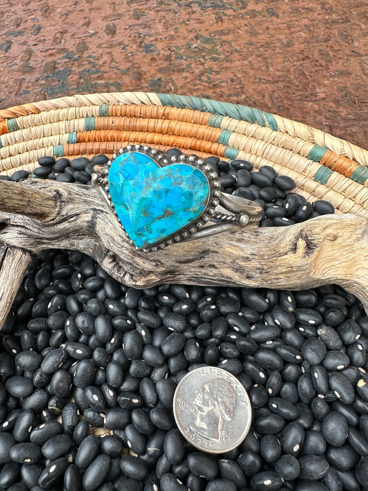 Cross my Heart Cuff
