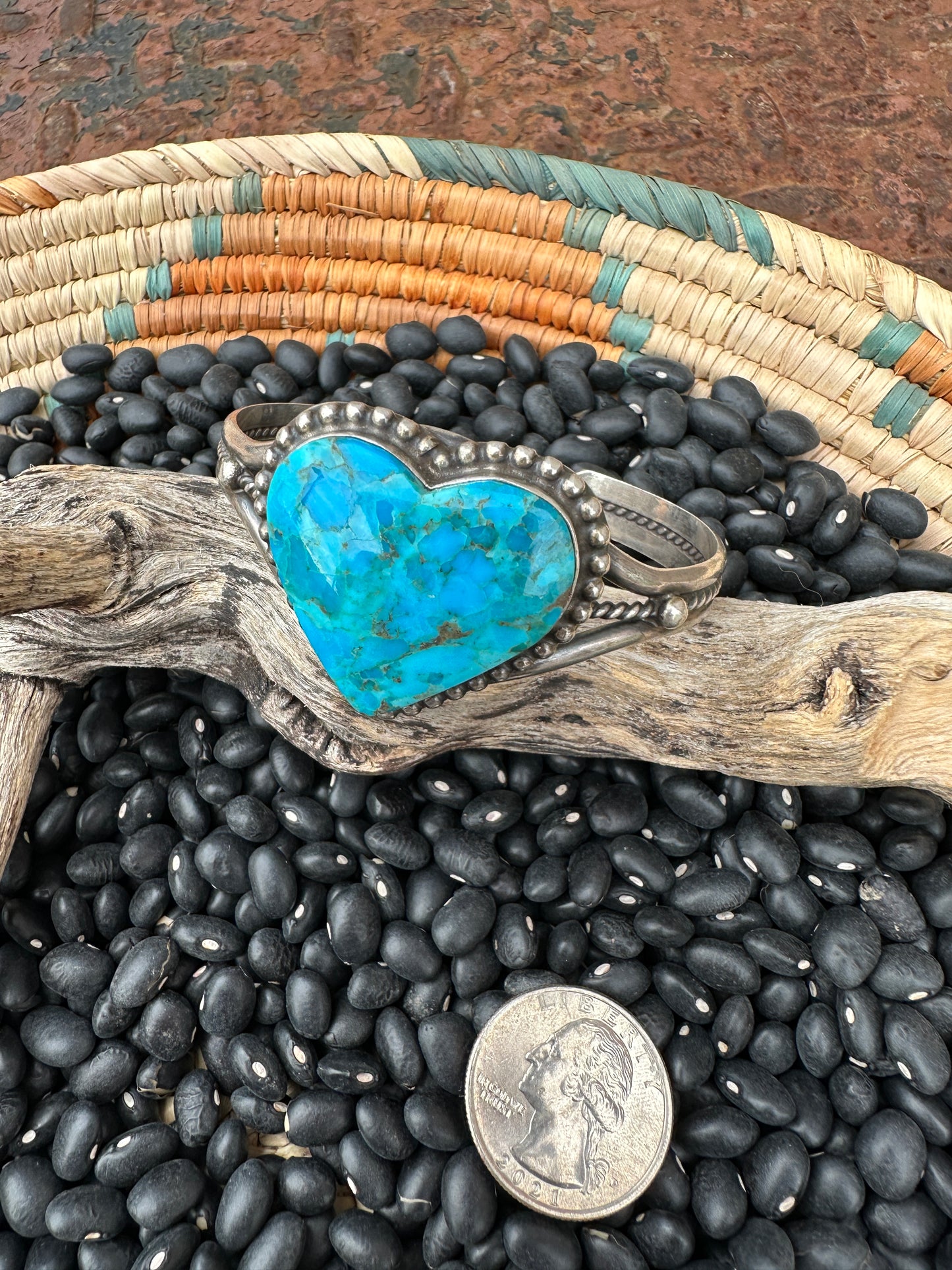 Cross my Heart Cuff
