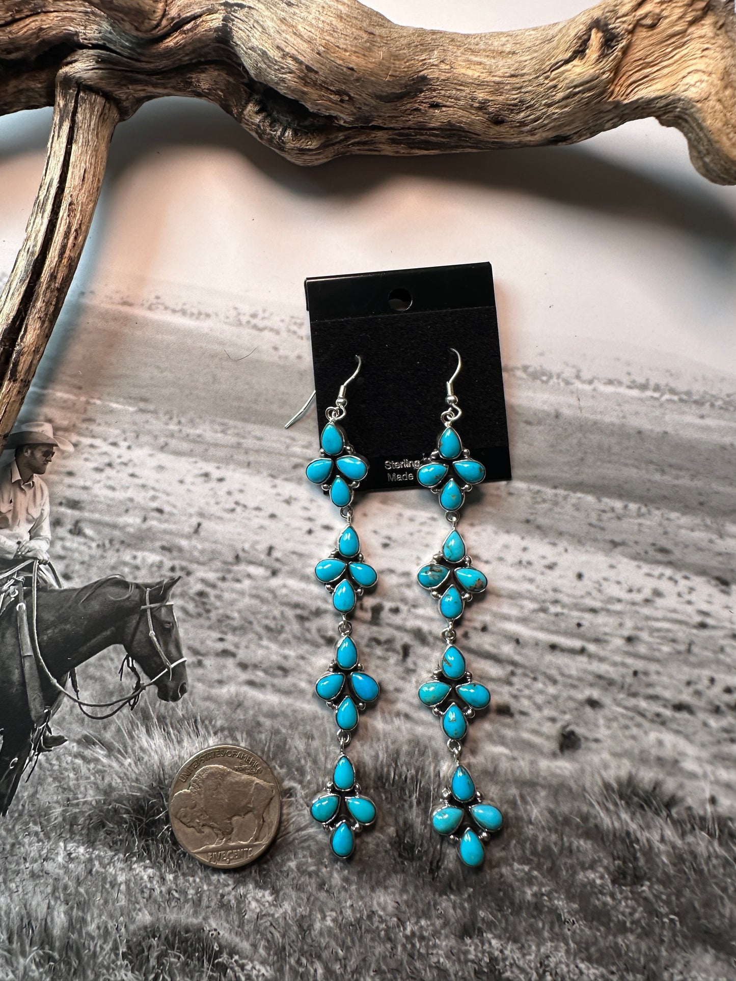 Canyon Dangles