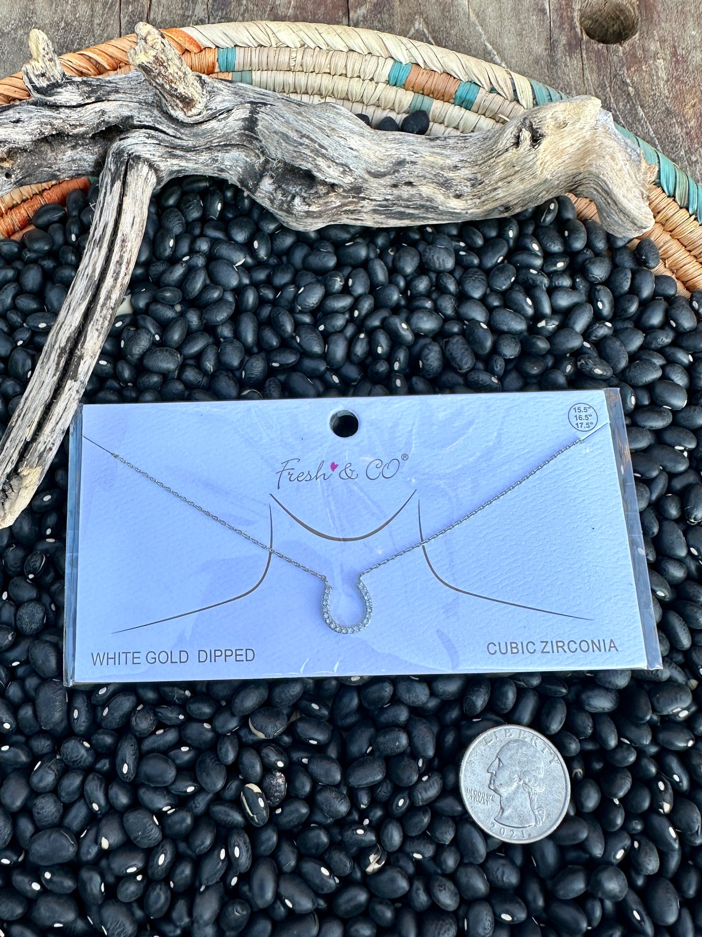 Dainty Horseshoe Necklace
