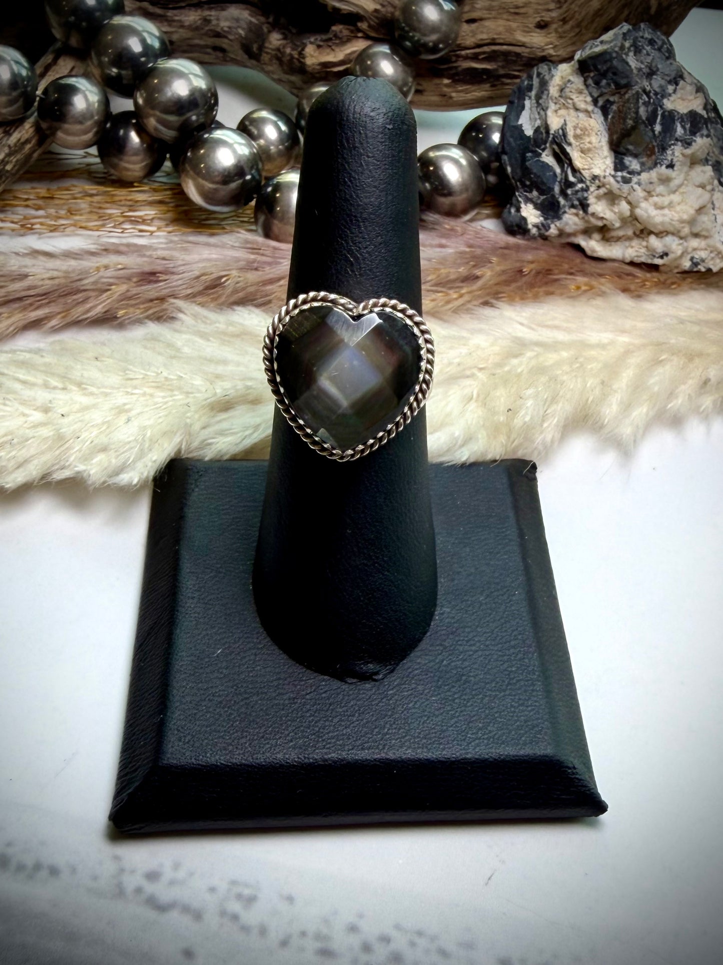 Faceted Abalone Heart Ring- 7
