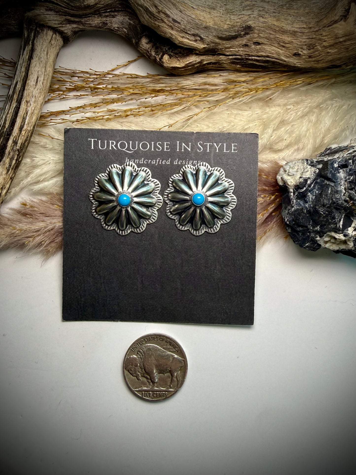 The Vee Concho Earring