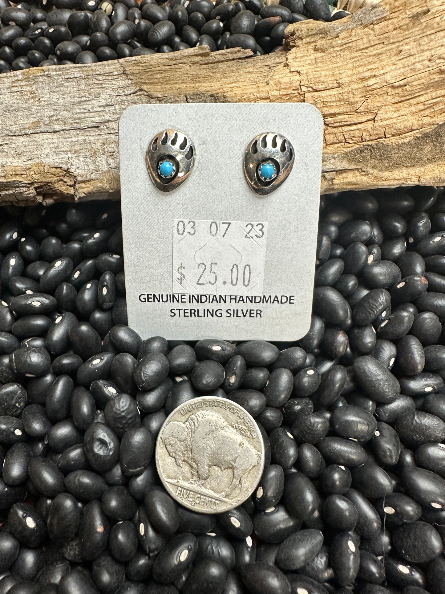 Bear Paw Stud
