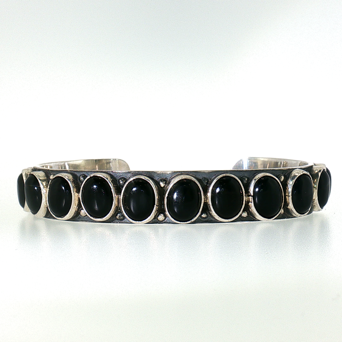 Federico Black Onyx Single Row Bracelet- Large "North to South"