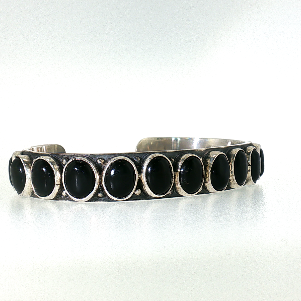Federico Black Onyx Single Row Bracelet- Large "North to South"