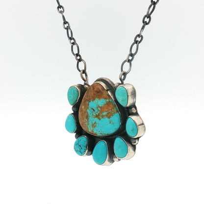 Mine 8 Cluster Pendant Necklace