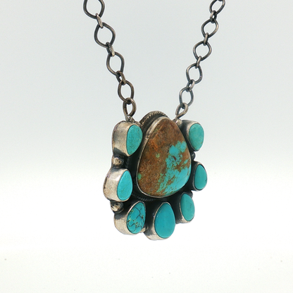 Mine 8 Cluster Pendant Necklace