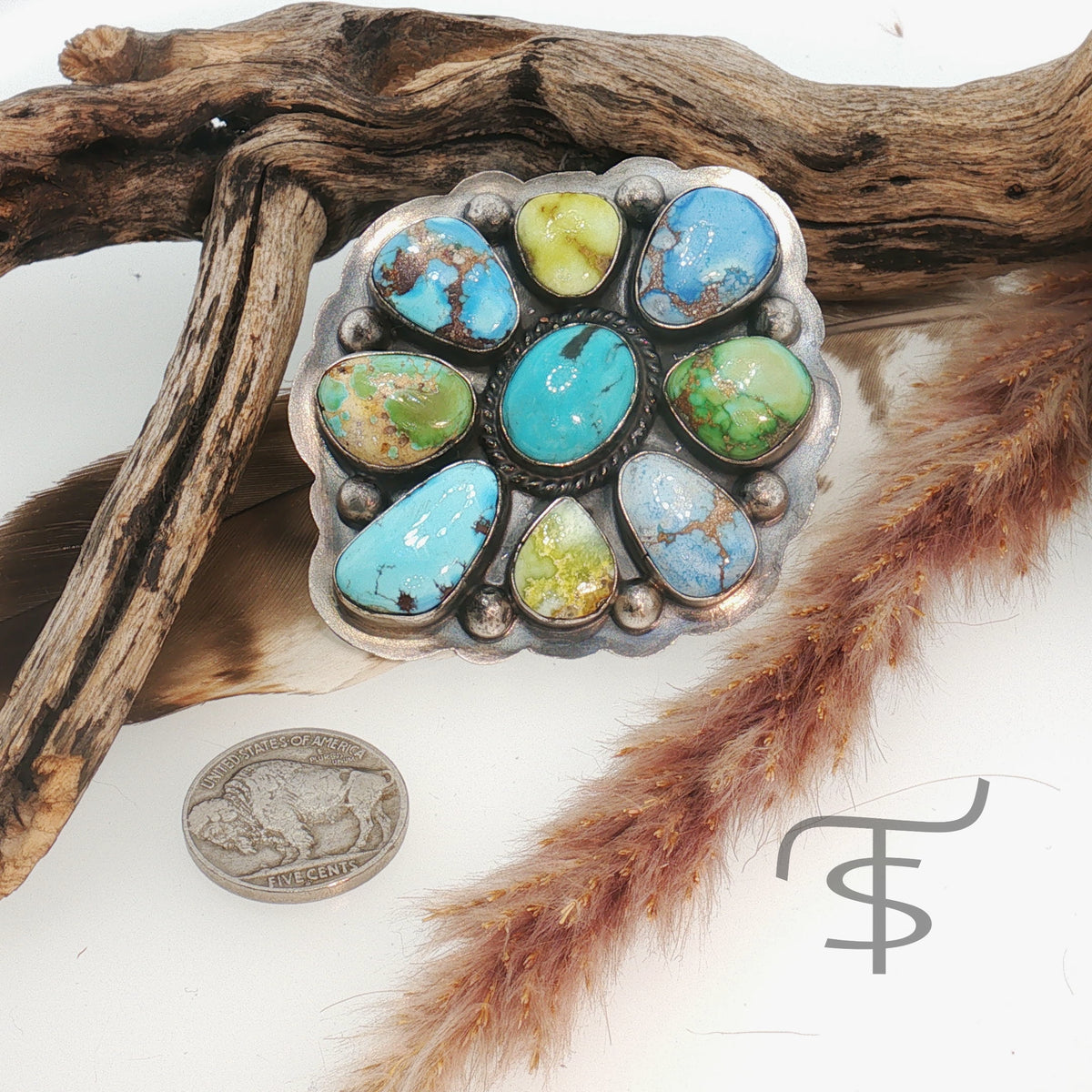 Large Mutli-Stone Cluster Ring