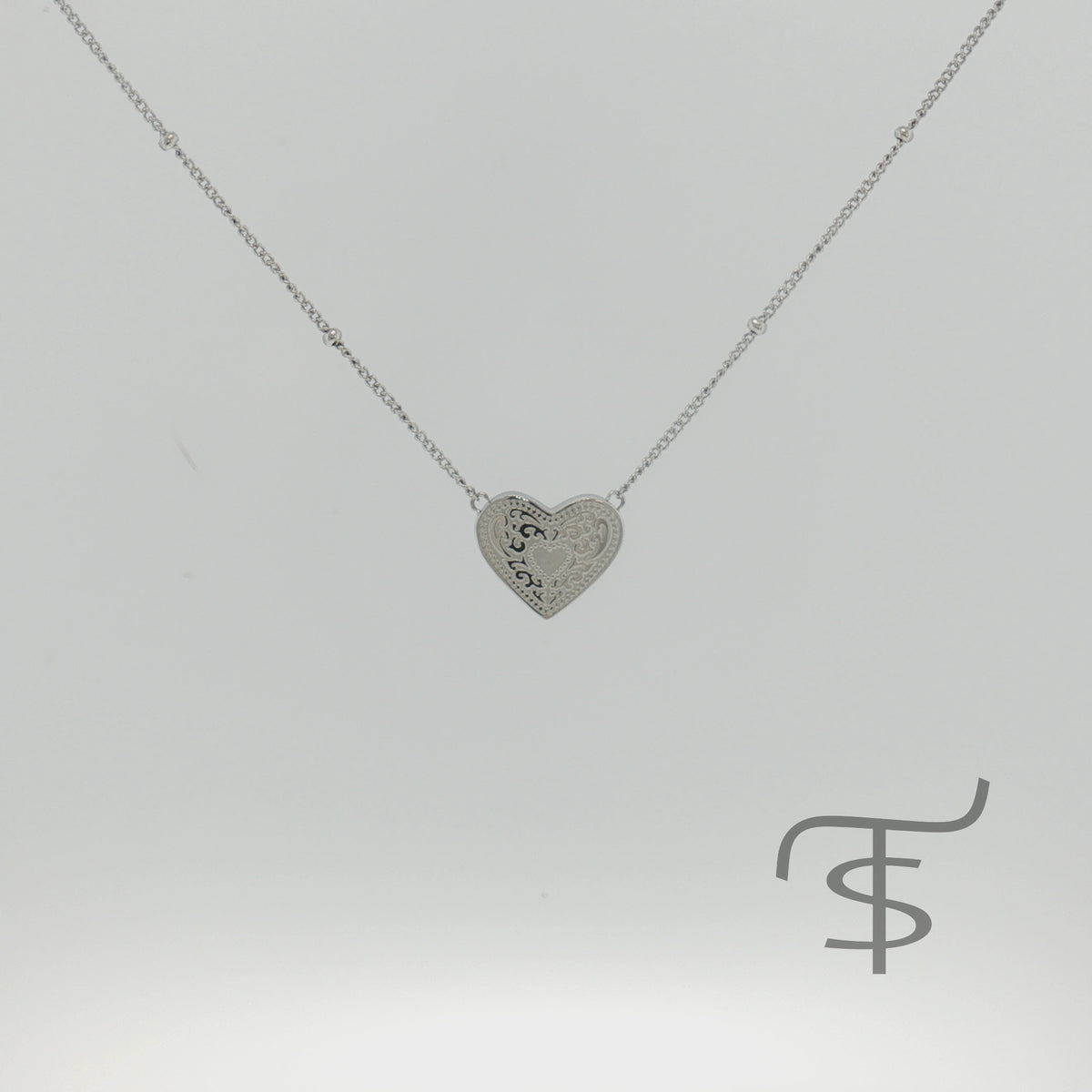 SpurWest Audrey Heart Necklace, Silver