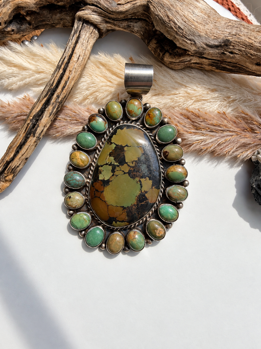 Moody Royston Cluster Pendant