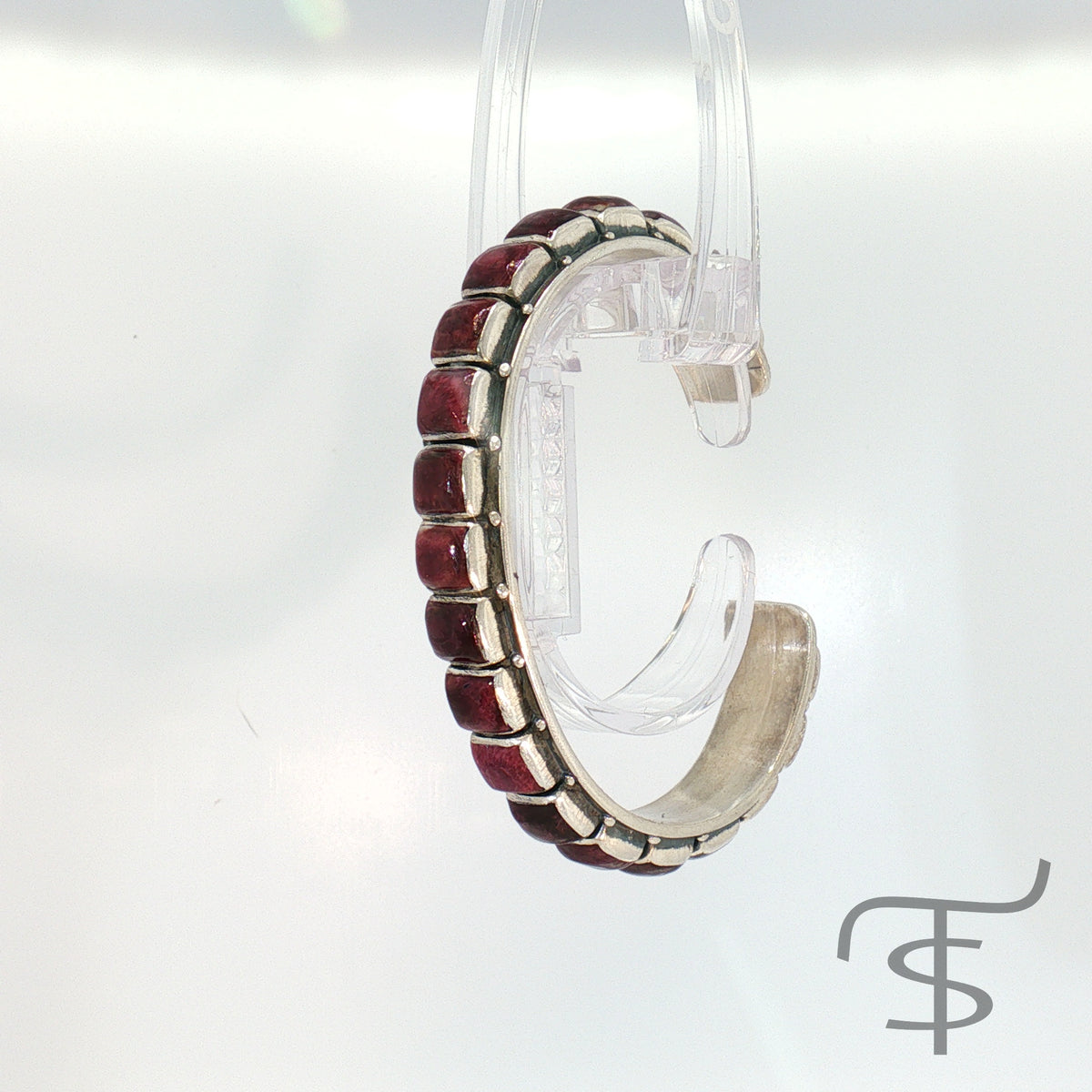 Federico Square Purple Spiny Single Row Bracelets