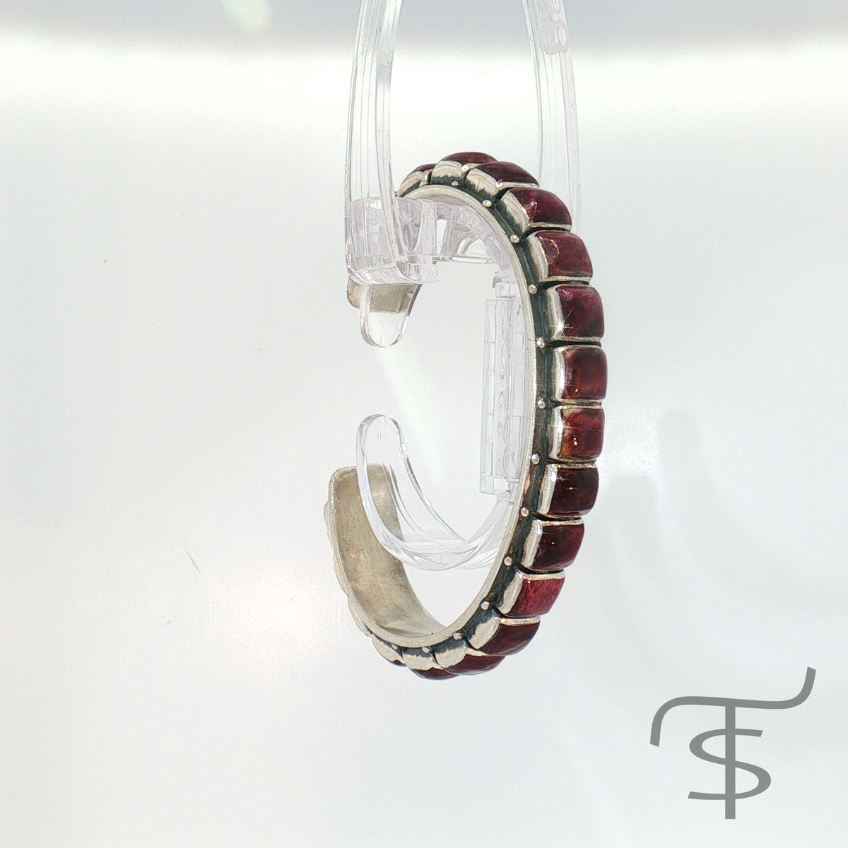 Federico Square Purple Spiny Single Row Bracelets