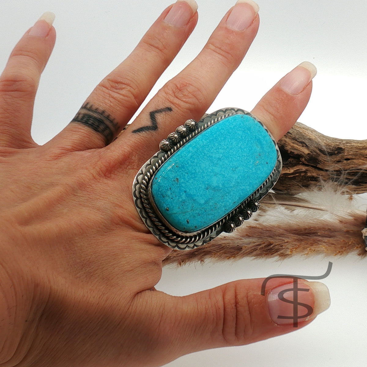 Massive J Piaso Ring