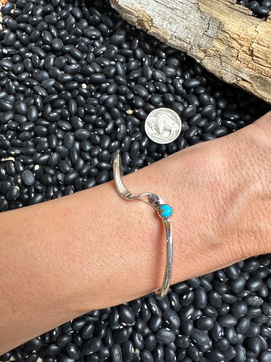 Silver Twist Bracelet with turquoise