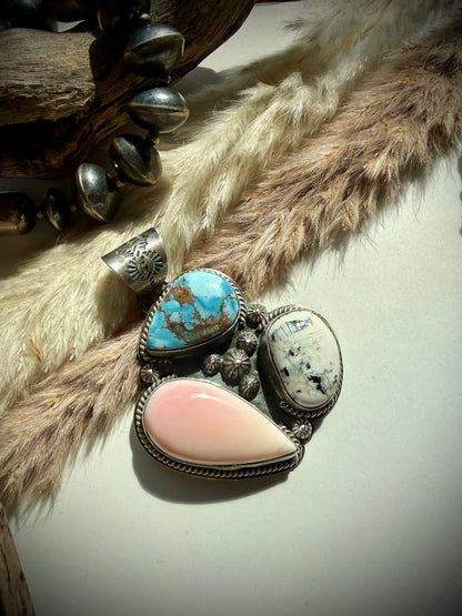 Pink Conch, Golden Hills & White Buffalo Pendant