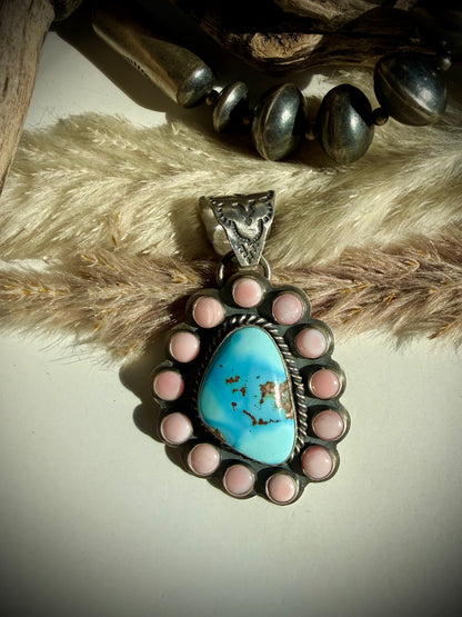 Golden Hills and Pink Conch Pendant
