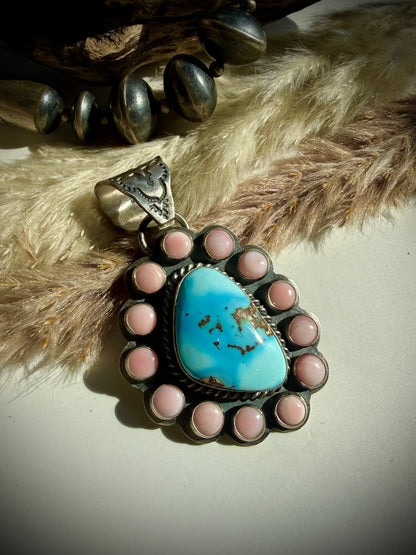 Golden Hills and Pink Conch Pendant