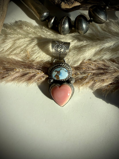 Pink Conch & Golden Hills Pendant