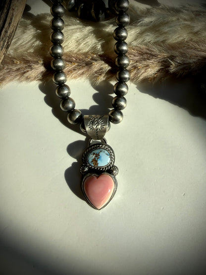 Pink Conch & Golden Hills Pendant