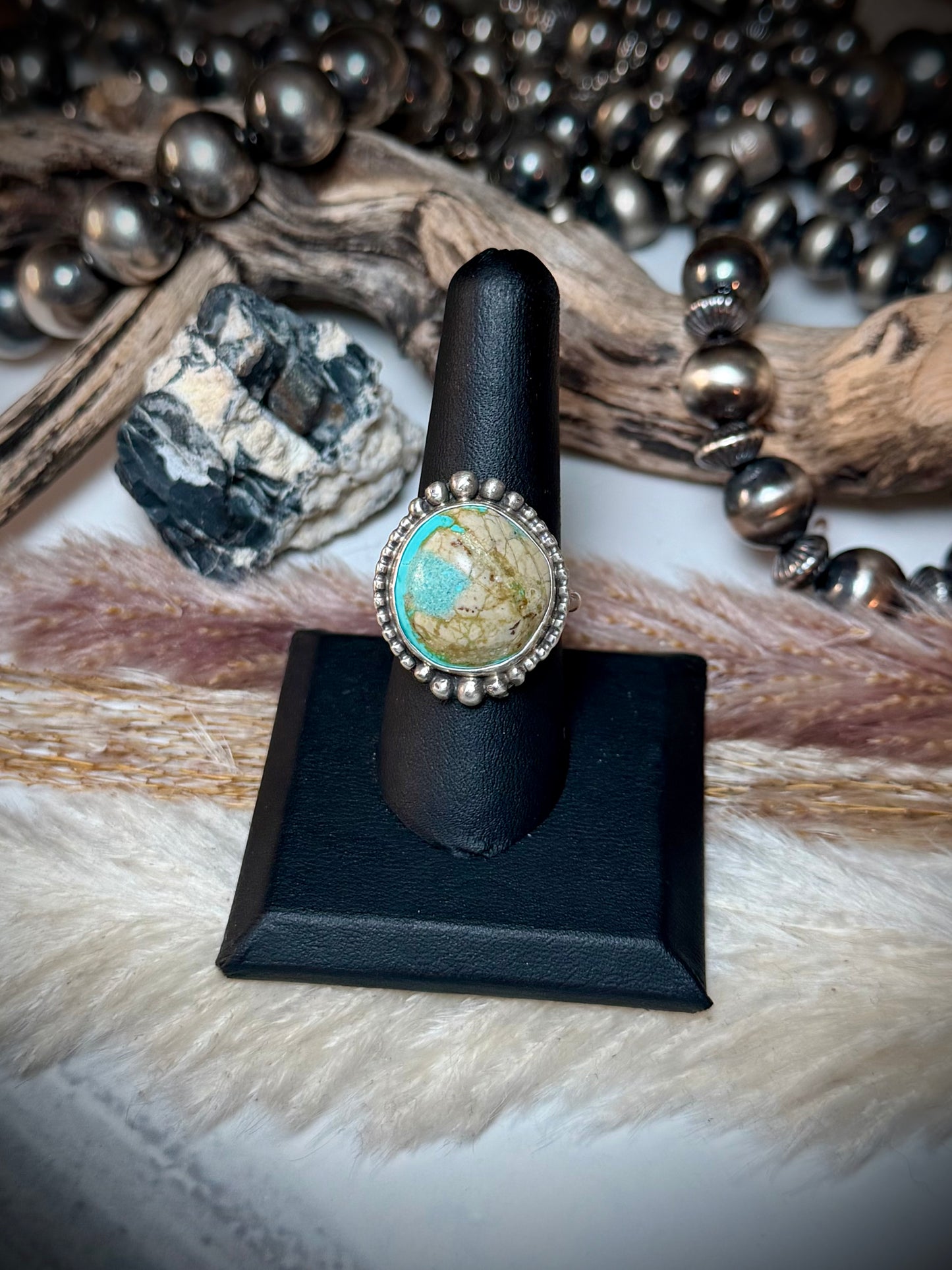 Royston Ribbon Ring Size 9 1/2