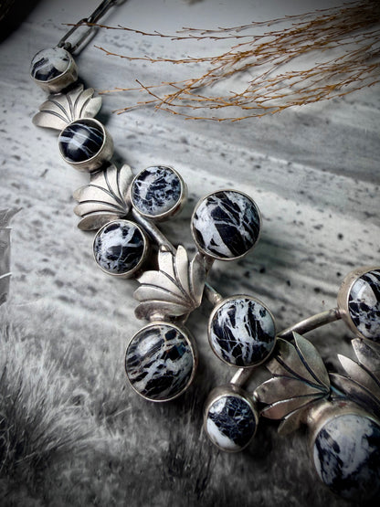 White Buffalo Collar Necklace