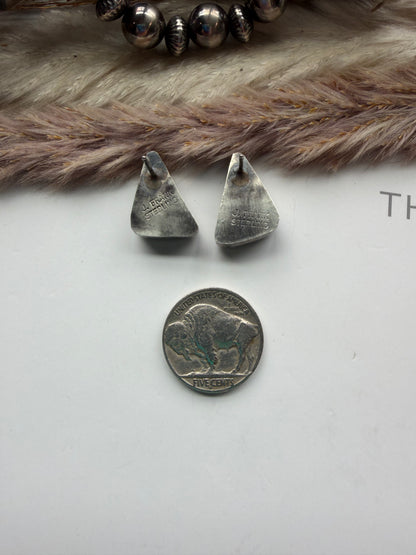 Royston Ribbon Studs