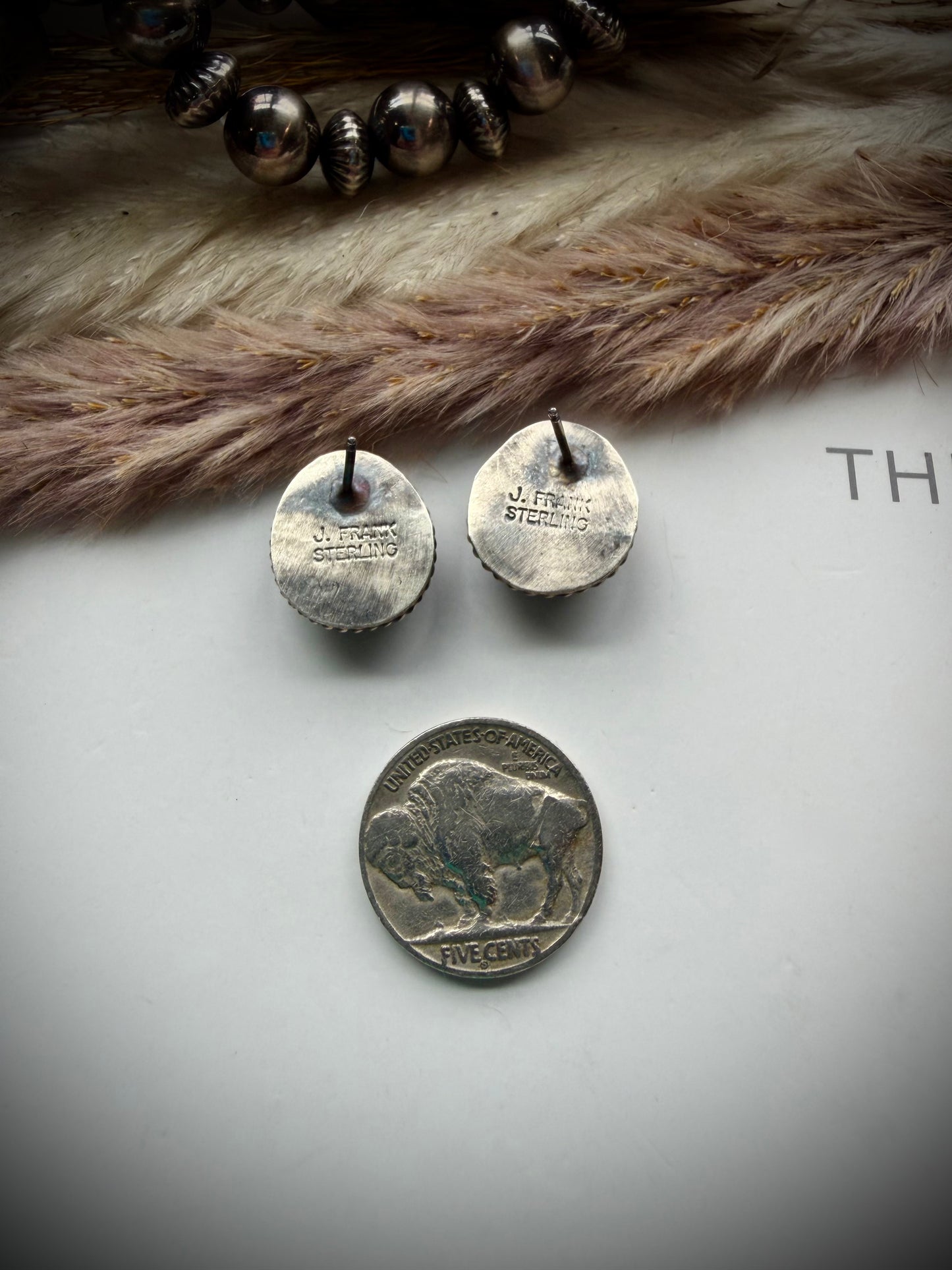 Royston Ribbon Studs
