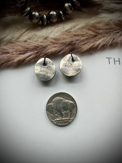 Royston Ribbon Studs