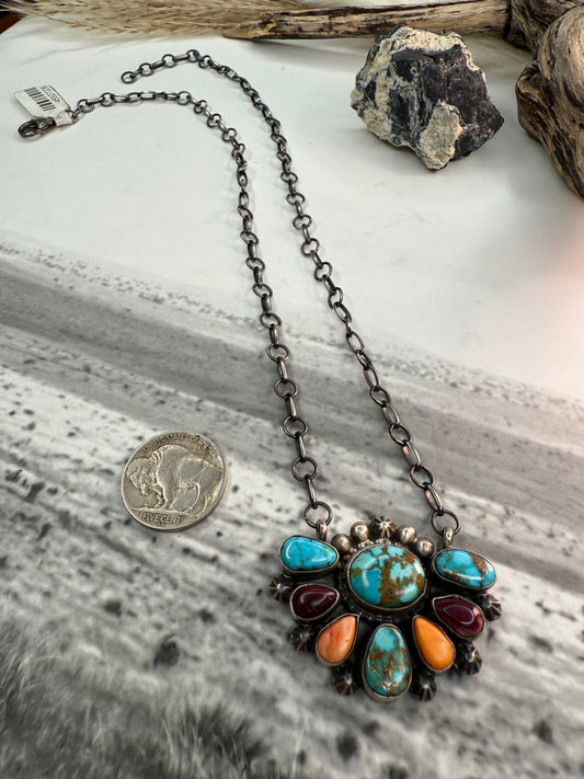 Gorgeous Go-Go Necklace