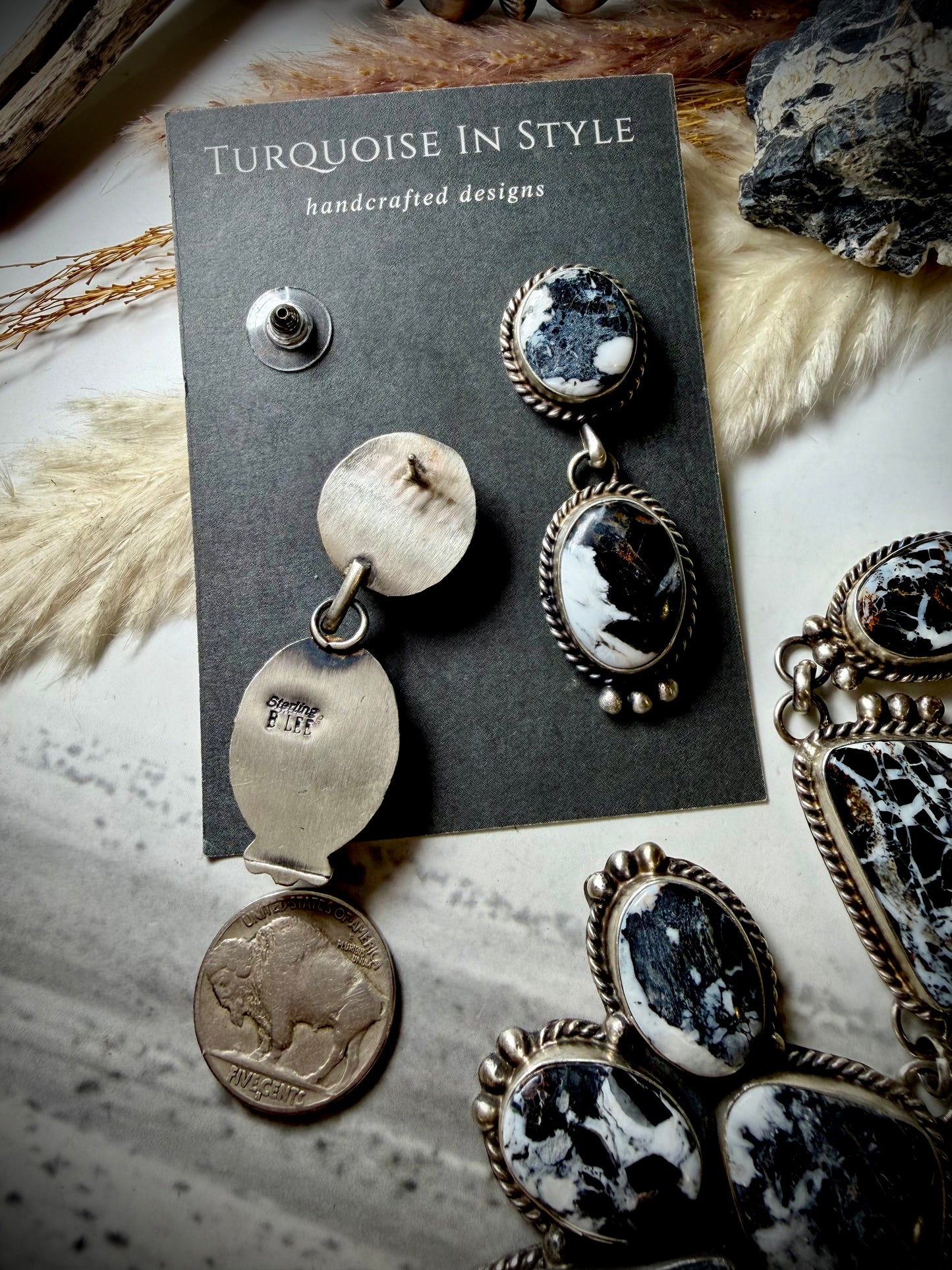 White Buffalo Lariat with Matching Earrings Set