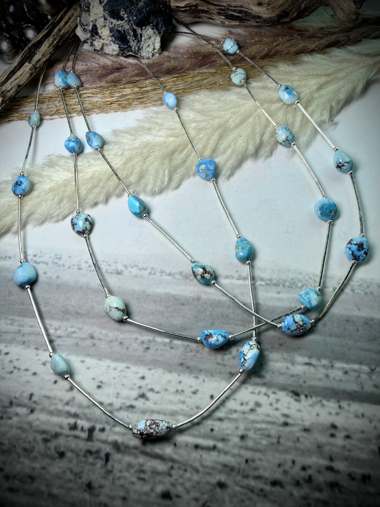 Golden Hills Turquoise & Liquid Silver Beaded Necklace 18"
