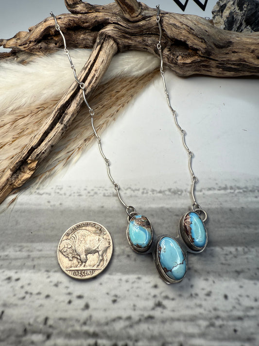 Oliva Necklace