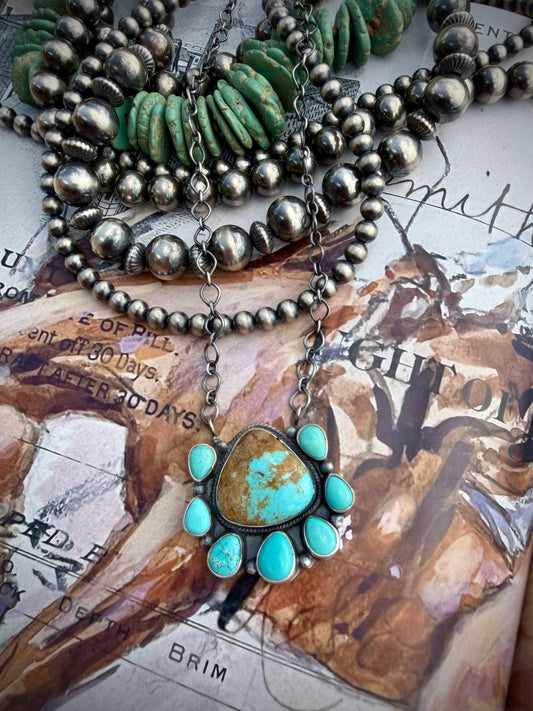 Mine 8 Cluster Pendant Necklace