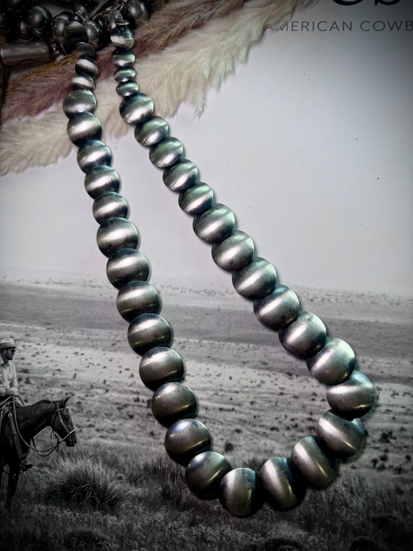 24" Marietta Kellywood Graduated Pillow Bead Necklace
