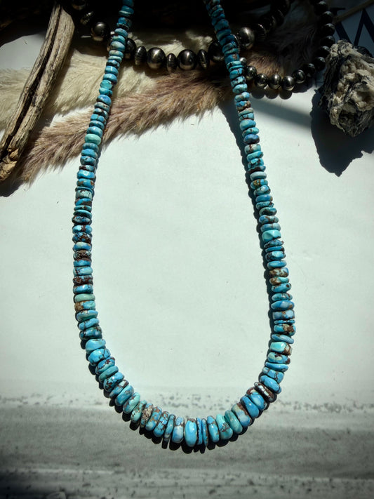 18" AMAZING Golden Hills Graduated Necklace