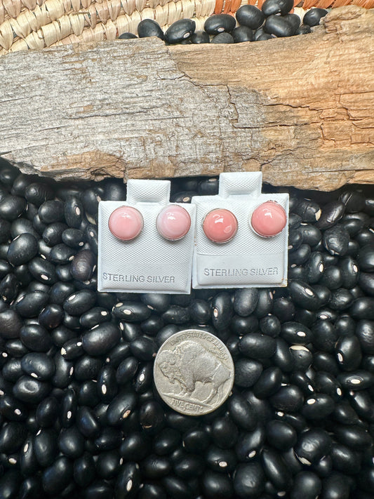 8mm Pink Conch Stud