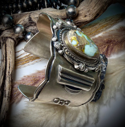 Stunning Palomino Cuff by Tom Lewis