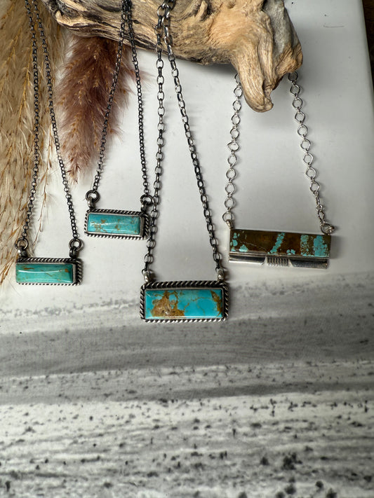 Johnny Dixon Kingman bar Necklace