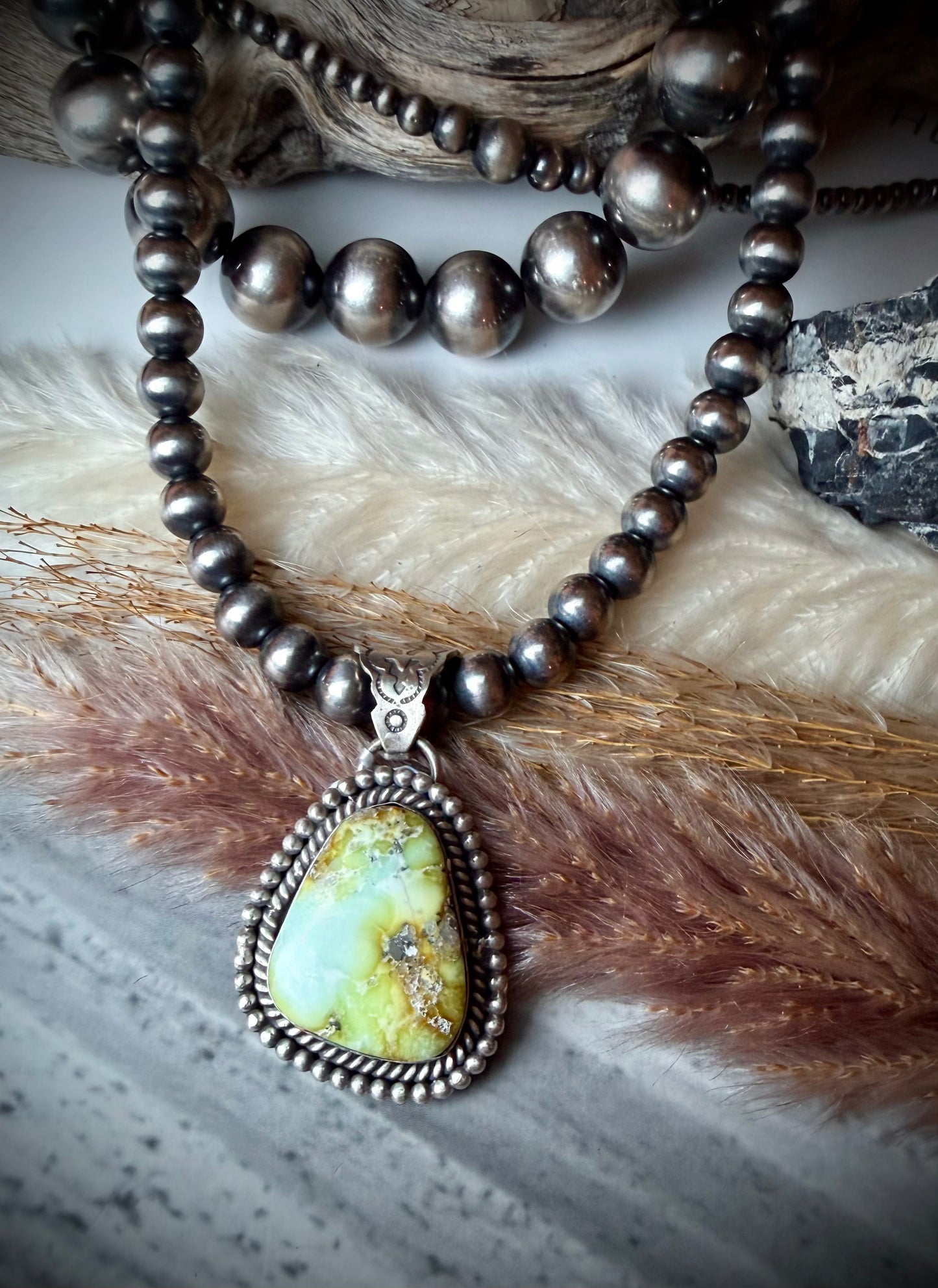 Double Boarder Palomino Pendant